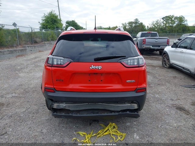 44795982 :رقم المزاد ، 1C4PJLMX8MD207965 vin ، 2021 Jeep Cherokee Latitude Lux Fwd مزاد بيع