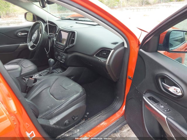 44795982 :رقم المزاد ، 1C4PJLMX8MD207965 vin ، 2021 Jeep Cherokee Latitude Lux Fwd مزاد بيع