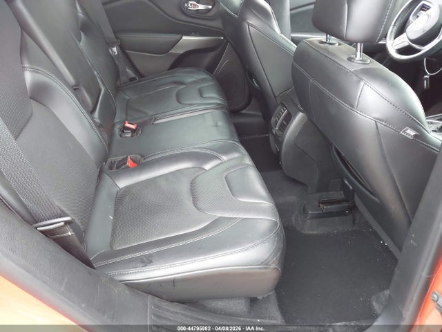 44795982 :رقم المزاد ، 1C4PJLMX8MD207965 vin ، 2021 Jeep Cherokee Latitude Lux Fwd مزاد بيع