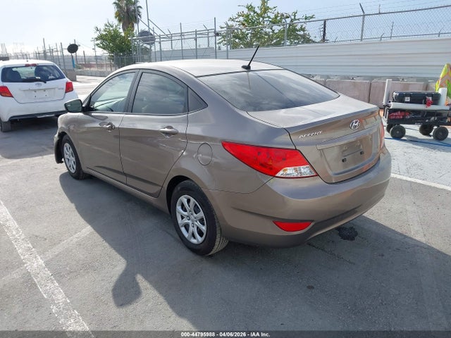 Hyundai ACCENT GLS 2014 KMHCT4AE0EU696957 Image 3