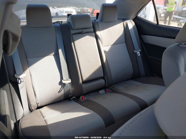 2T1BURHE6KC197931 Toyota COROLLA LE
