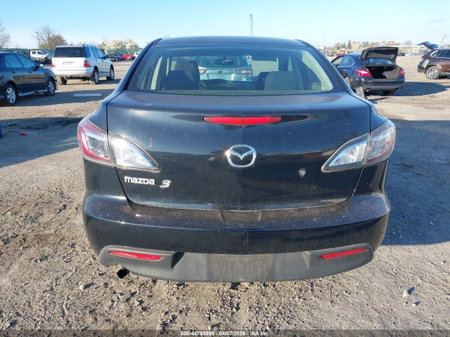 44795995 :رقم المزاد ، JM1BL1UF0B1407642 vin ، 2011 Mazda Mazda3 I Sport مزاد بيع