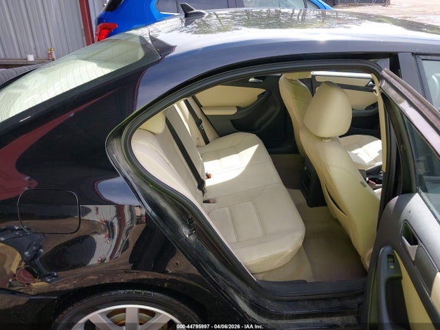 Продаж на аукціоні авто 2012 Volkswagen Jetta 2.5l Se, vin: 3VWDP7AJ2CM335997, номер лоту: 44795997