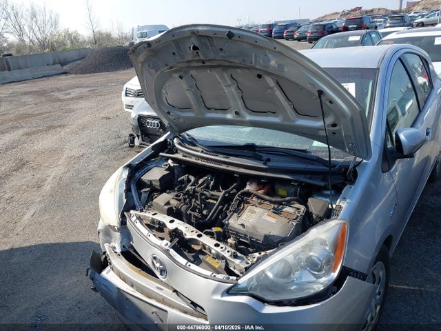 2012 Toyota Prius C Two მანქანა იყიდება აუქციონზე, vin: JTDKDTB35C1503270, აუქციონის ნომერი: 44796000