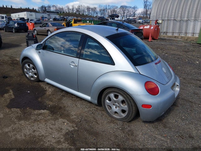 44796009 :رقم المزاد ، 3VWCK21C13M430291 vin ، 2003 Volkswagen New Beetle Gls 2.0l مزاد بيع