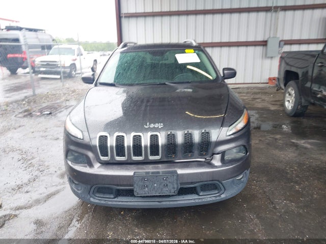 2016 Jeep Cherokee Latitude მანქანა იყიდება აუქციონზე, vin: 1C4PJMCS2GW323490, აუქციონის ნომერი: 44796018