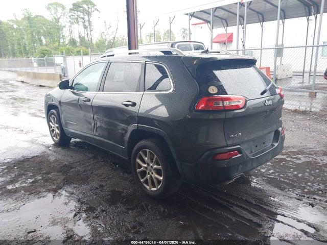 2016 Jeep Cherokee Latitude მანქანა იყიდება აუქციონზე, vin: 1C4PJMCS2GW323490, აუქციონის ნომერი: 44796018
