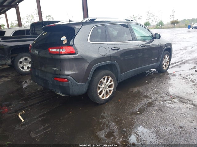 2016 Jeep Cherokee Latitude მანქანა იყიდება აუქციონზე, vin: 1C4PJMCS2GW323490, აუქციონის ნომერი: 44796018