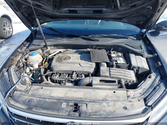 1VWCT7A31HC082866 Volkswagen Passat 1.8t Sel Premium