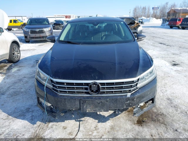 1VWCT7A31HC082866 Volkswagen Passat 1.8t Sel Premium