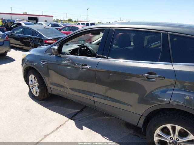 Aukcja sprzedaży 2017 Ford Escape Se, vin: 1FMCU9GD8HUC96383, numer aukcji: 44796032