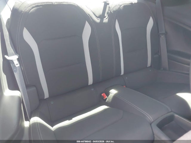 Продажа на аукционе авто 2022 Chevrolet Camaro Rwd  1lt, vin: 1G1FB1RX6N0124297, номер лота: 44796042