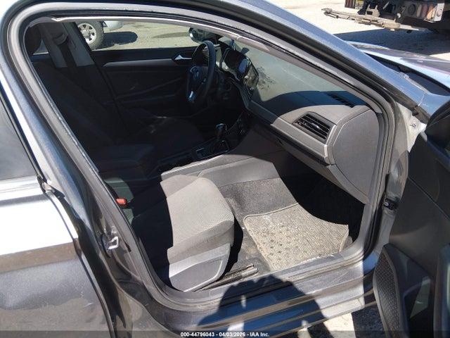 2019 Volkswagen Jetta მანქანა იყიდება აუქციონზე, vin: 3VWCB7BU7KM214061, აუქციონის ნომერი: 44796043
