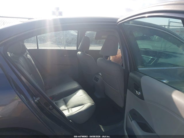 Продажа на аукционе авто 2016 Honda Accord Ex-l V-6, vin: 1HGCR3F04GA023072, номер лота: 44796063