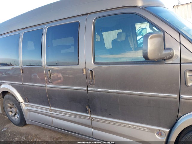 1GCWGAFGXG1139377 Chevrolet Express 2500 Work Van
