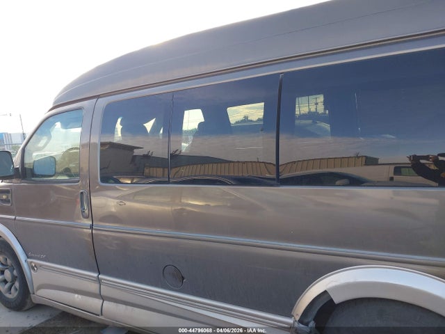 1GCWGAFGXG1139377 Chevrolet Express 2500 Work Van