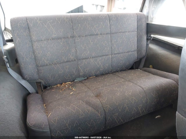 2002 JEEP WRANGLER 1J4FA29PX2P769595 Photo 7
