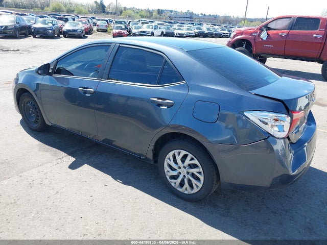 2T1BURHE7JC055635 Toyota COROLLA LE
