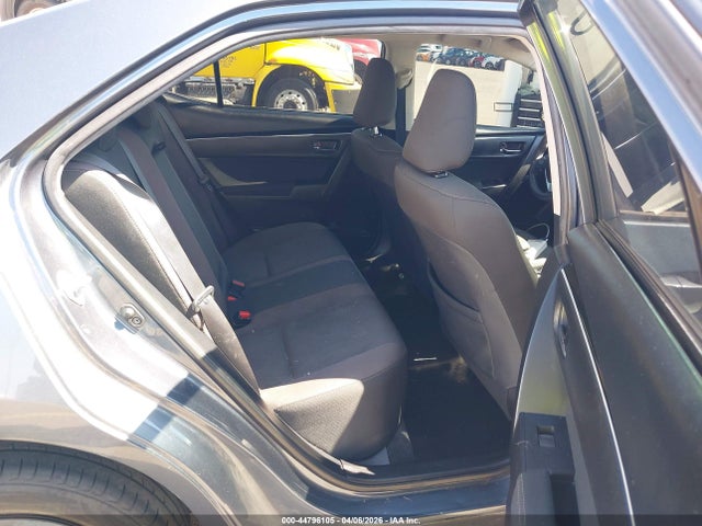 2T1BURHE7JC055635 Toyota COROLLA LE