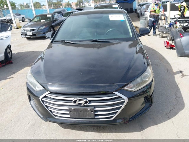 KMHD84LF0JU664905 Hyundai ELANTRA SEL
