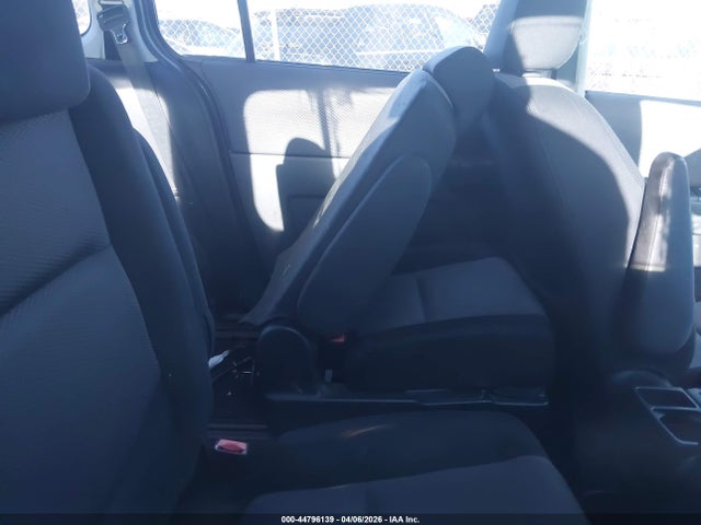 Продажа на аукционе авто 2006 Mazda Mazda5 Sport, vin: JM1CR293260112948, номер лота: 44796139