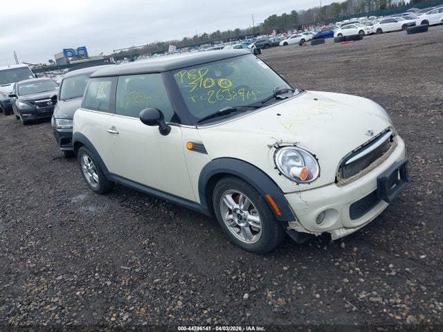 2013 MINI HARDTOP WMWSU3C50DT549365