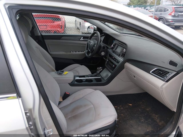 Продаж на аукціоні авто 2015 Hyundai Sonata Sport, vin: 5NPE34AF4FH032467, номер лоту: 44796156
