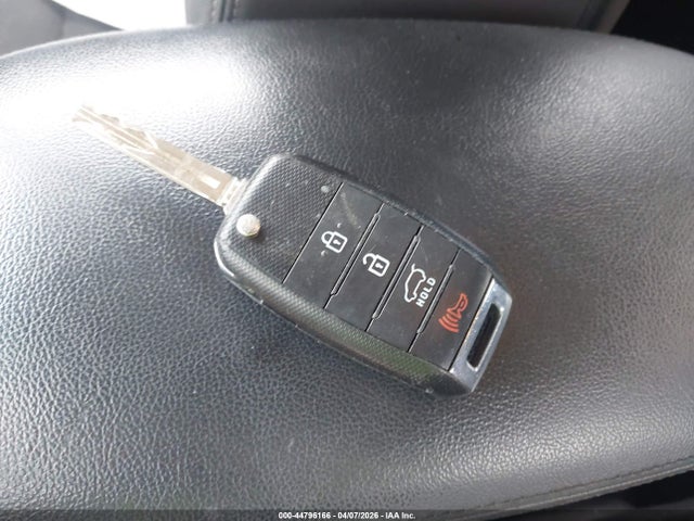 2019 Kia Soul მანქანა იყიდება აუქციონზე, vin: KNDJN2A21K7914415, აუქციონის ნომერი: 44796166