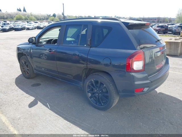 44796181 :رقم المزاد ، 1C4NJCBA5FD334861 vin ، 2015 Jeep Compass Altitude Edition مزاد بيع