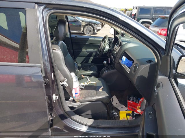 44796181 :رقم المزاد ، 1C4NJCBA5FD334861 vin ، 2015 Jeep Compass Altitude Edition مزاد بيع