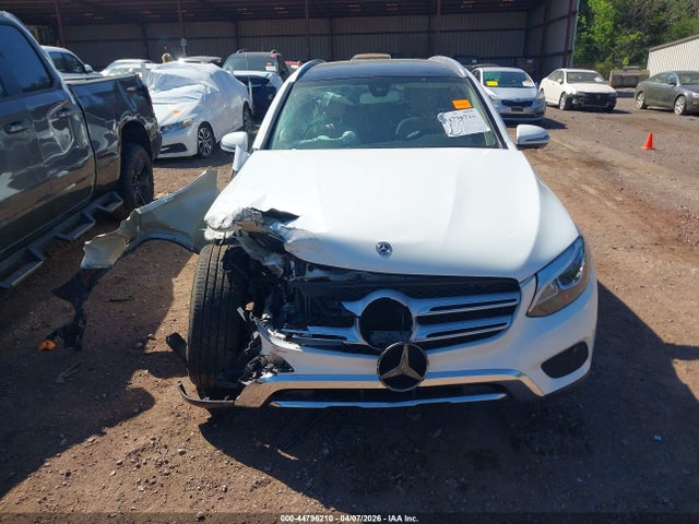 44796210 :رقم المزاد ، WDC0G4JB2JV022387 vin ، 2018 Mercedes-benz Glc 300 مزاد بيع