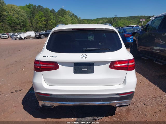 44796210 :رقم المزاد ، WDC0G4JB2JV022387 vin ، 2018 Mercedes-benz Glc 300 مزاد بيع