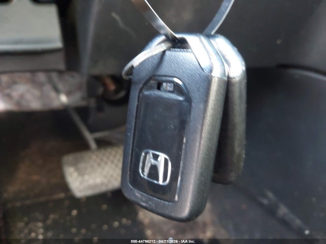 44796212 :رقم المزاد ، 7FARW2H58JE001079 vin ، 2018 Honda Cr-v Ex مزاد بيع