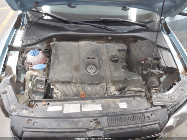 2012 Volkswagen Passat 2.5l Se მანქანა იყიდება აუქციონზე, vin: 1VWBP7A30CC076999, აუქციონის ნომერი: 44796220