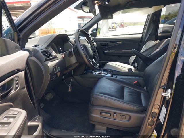 44796223 :رقم المزاد ، 5FNYF8H03PB000073 vin ، 2023 Honda Passport Awd Elite مزاد بيع