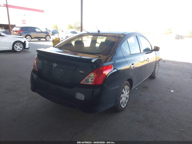 3N1CN7AP6JL886108 Nissan Versa 1.6 Sv