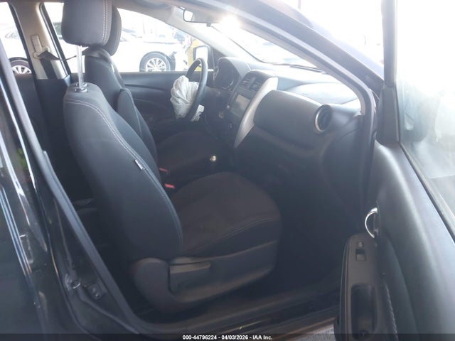 3N1CN7AP6JL886108 Nissan Versa 1.6 Sv