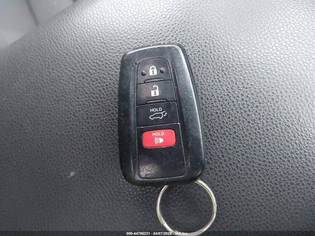Toyota Rav4 Xle 2019 JTMP1RFV4KD512391 Image 11
