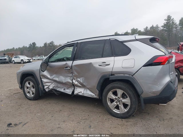 Toyota Rav4 Xle 2019 JTMP1RFV4KD512391 Image 14
