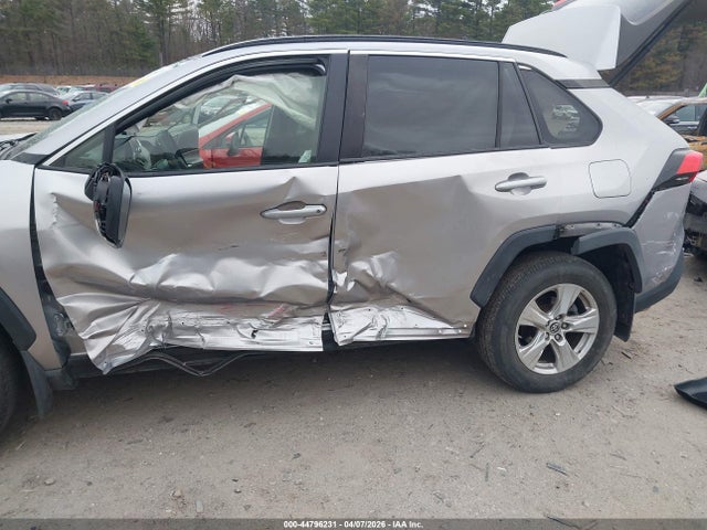 Toyota Rav4 Xle 2019 JTMP1RFV4KD512391 Image 6