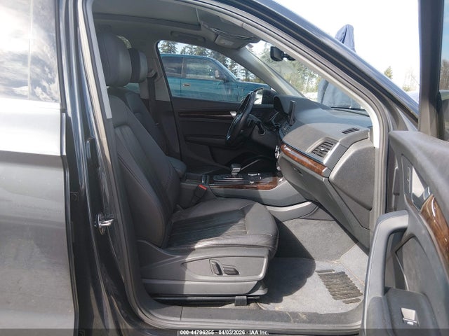 2019 AUDI Q5 WA1ANAFY1K2069919 Photo 4