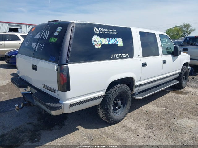 44796290 :رقم المزاد ، 3GNFK16R5TG157028 vin ، 1996 Chevrolet Suburban K1500 مزاد بيع