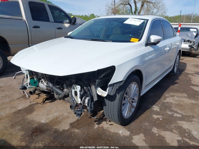 2017 Volkswagen Passat 1.8t Se მანქანა იყიდება აუქციონზე, vin: 1VWBT7A34HC001144, აუქციონის ნომერი: 44796298