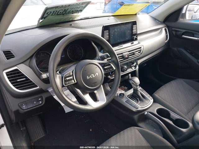 2022 Kia Seltos Lx მანქანა იყიდება აუქციონზე, vin: KNDEPCAA9N7337694, აუქციონის ნომერი: 44796309