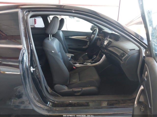 Honda ACCORD EX 2016 1HGCT1B76GA001020 Image 5