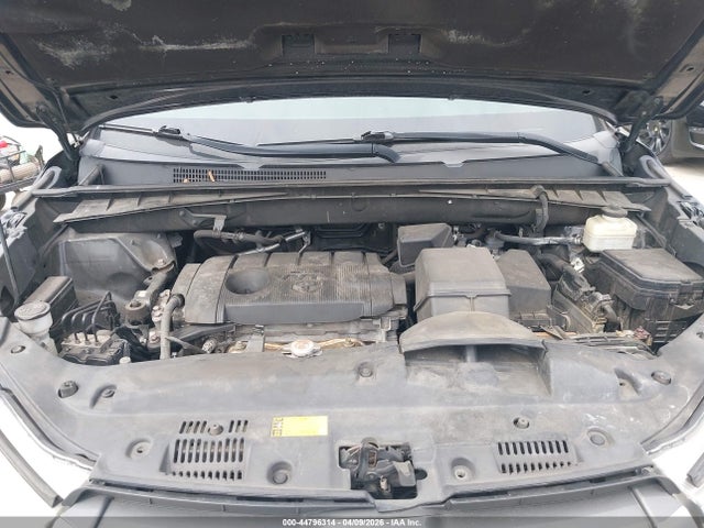 5TDZARFHXJS040137 Toyota Highlander Le