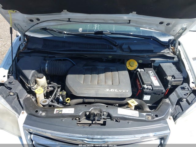 Продажа на аукционе авто 2014 Chrysler Town & Country Touring, vin: 2C4RC1BG7ER160324, номер лота: 44796326