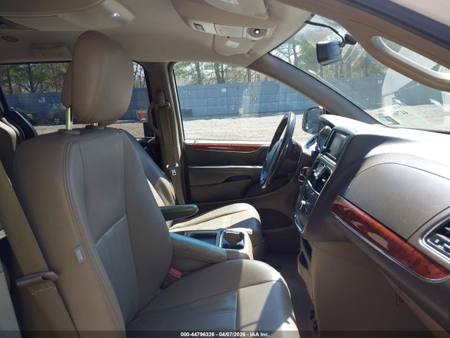 Продажа на аукционе авто 2014 Chrysler Town & Country Touring, vin: 2C4RC1BG7ER160324, номер лота: 44796326