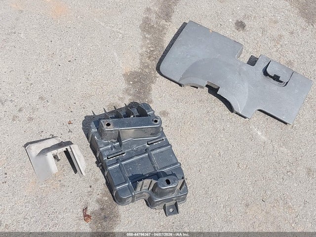 2009 Ford Focus Se მანქანა იყიდება აუქციონზე, vin: 1FAHP35N89W236304, აუქციონის ნომერი: 44796367