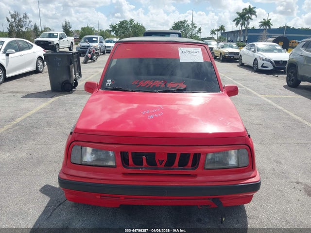44796387 :رقم المزاد ، 2CNBJ18U7L6220617 vin ، 1990 Geo Tracker مزاد بيع
